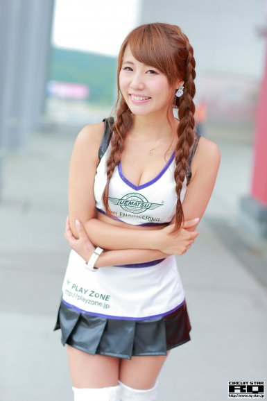 哪些客厅适合做吊顶|足球直播分析(图2) 足球比分分析